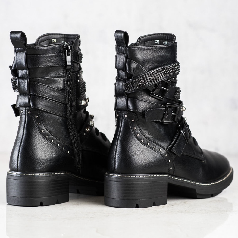 Cm Paris Travailleurs avec des rayures décoratives le noir 1 Cm Paris Travailleurs avec des rayures décoratives le noir 1