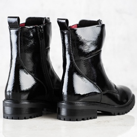 Erynn Ouvriers vernis sur le curseur le noir 1 Erynn Ouvriers vernis sur le curseur le noir 1