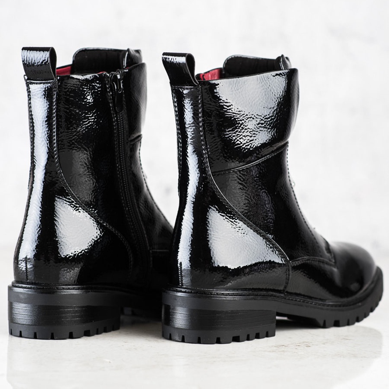 Erynn Ouvriers vernis sur le curseur le noir 1 Erynn Ouvriers vernis sur le curseur le noir 1