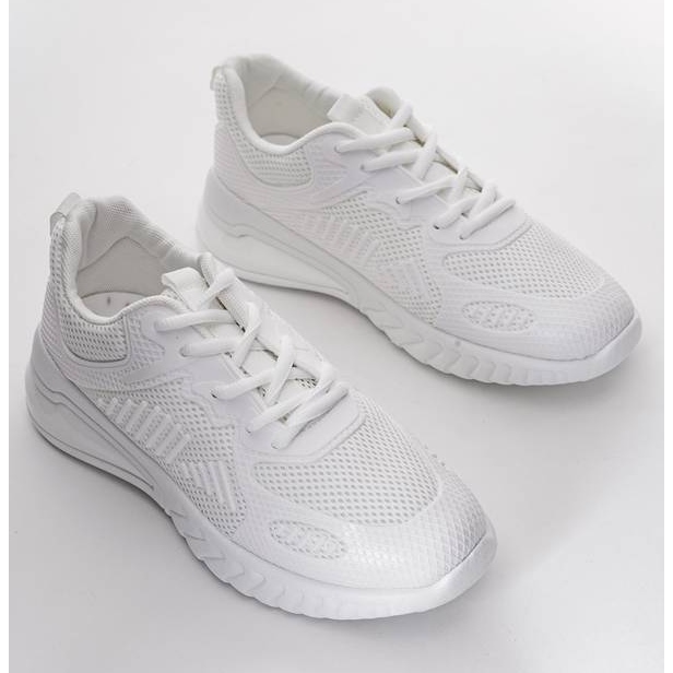 Chaussures de sport blanches pour femmes Be fit 1 Chaussures de sport blanches pour femmes Be fit 1