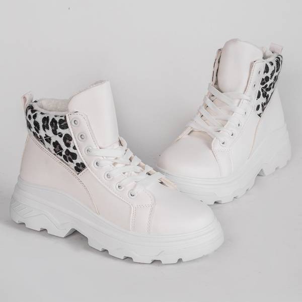 Bottines à imprimé léopard animal en blanc 1