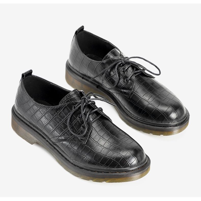 Black Oxfords dans le thème du cuir du crocodile le noir 1