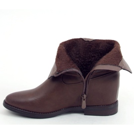 Bottes marron sur un coin caché HQ239 brun 2