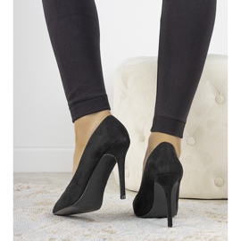 Escarpins classiques en daim Hyirnar noirs 1