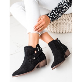 Erynn Bottes ajourées le noir 3