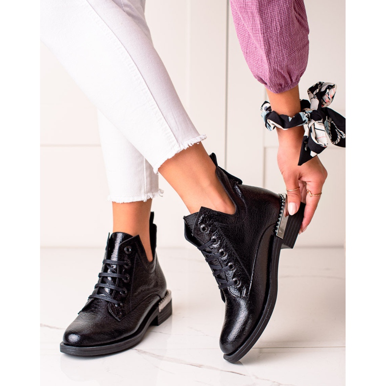 W. Potocki Bottes à la mode avec une découpe Potocki noir 1