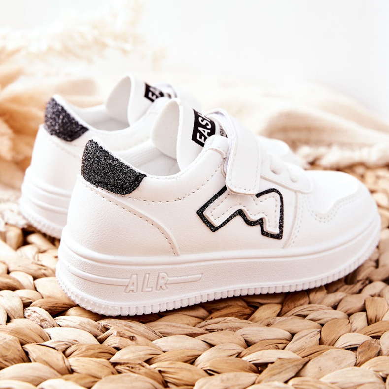 Chaussures De Sport Enfant Avec Velcro Noir Et Blanc Santi 1