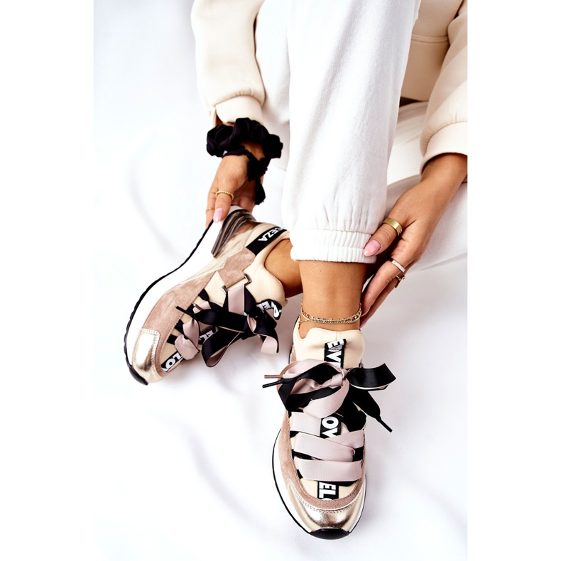 Vinceza Chaussures de sport Baskets Beige Dexla 1