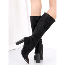 Bottines à talon en daim noir Clara le noir 3