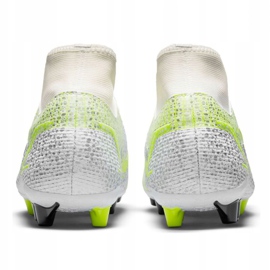 Chaussures de football Nike Superfly 8 Academy Ag M CV0842-107 argent 3