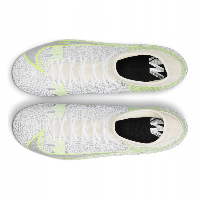 Chaussures de football Nike Superfly 8 Academy Ag M CV0842-107 argent 4