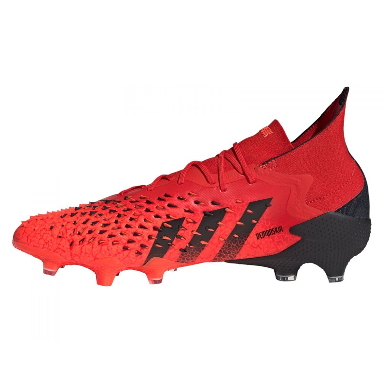 Chaussures de foot Adidas Predator Freak.1 Fg M FY6256 rouge rouge 1