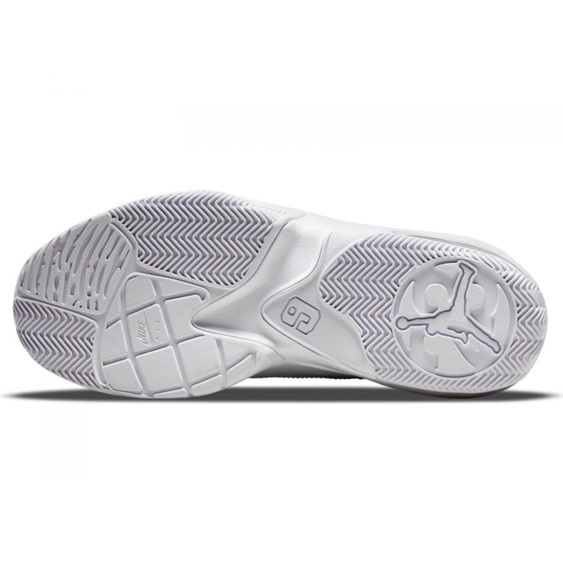 Nike Jordan Max Aura 3 M CZ4167-101 blanche 2