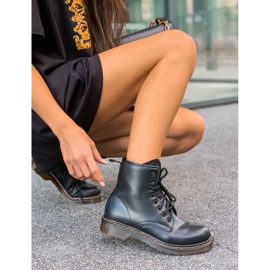Seastar Bottes noires sur un curseur le noir 5