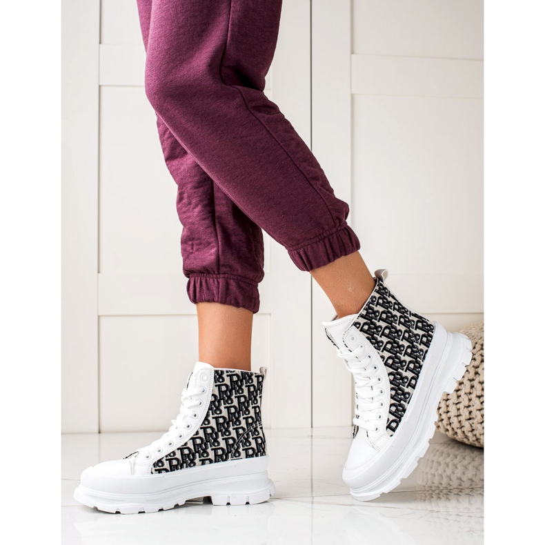 TRENDI Baskets mode hautes blanches le noir 1