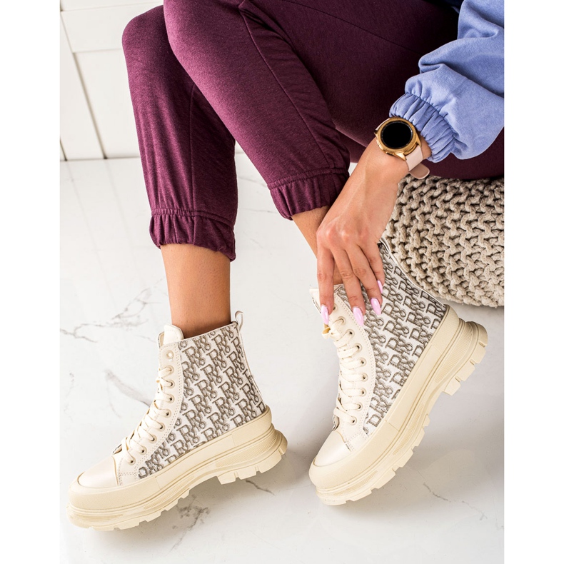 TRENDI Baskets mode hautes beiges 1