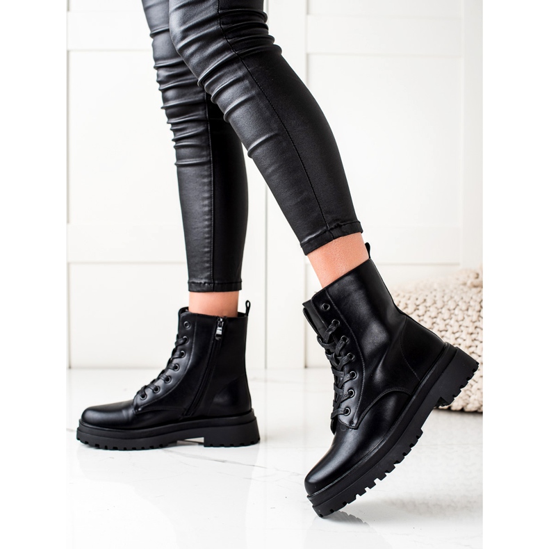 Bestelle Bottes de trappeur noires classiques le noir 1