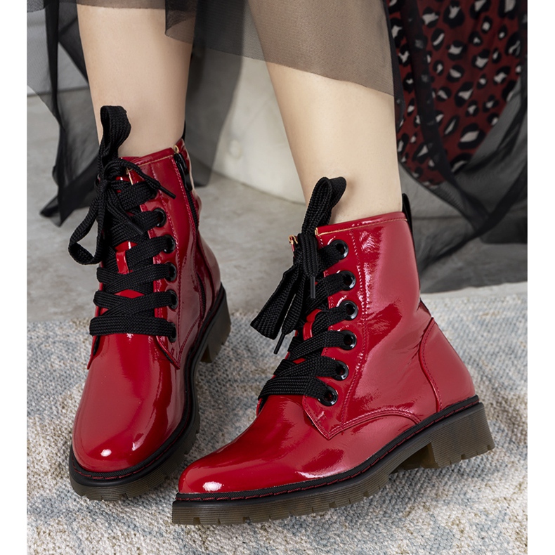 Bottines Delphine en cuir verni rouge 1