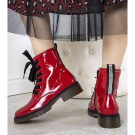 Bottines Delphine en cuir verni rouge 2