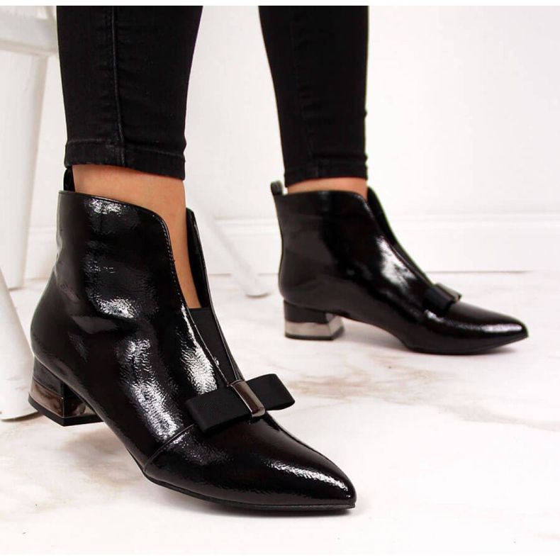 Boots coupées avec un nœud T.Sokolski W SCA145 noir le noir 1