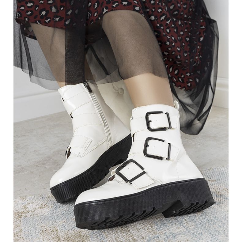 Bottines Austin blanches 1