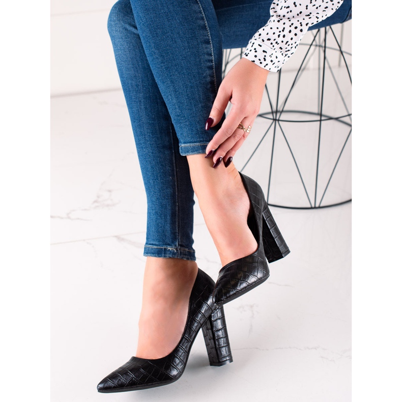 Sweet Shoes Escarpins noirs avec cuir écologique le noir 1 Sweet Shoes Escarpins noirs avec cuir écologique le noir 1