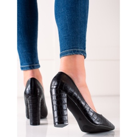 Sweet Shoes Escarpins noirs avec cuir écologique 2