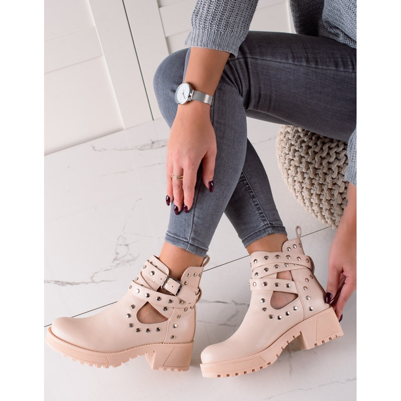 Bestelle Travailleurs à la mode avec des strass beige 1