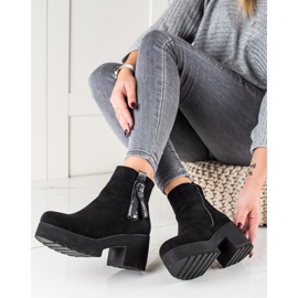 Ideal Shoes Bottes à la mode sur la plate-forme le noir 3