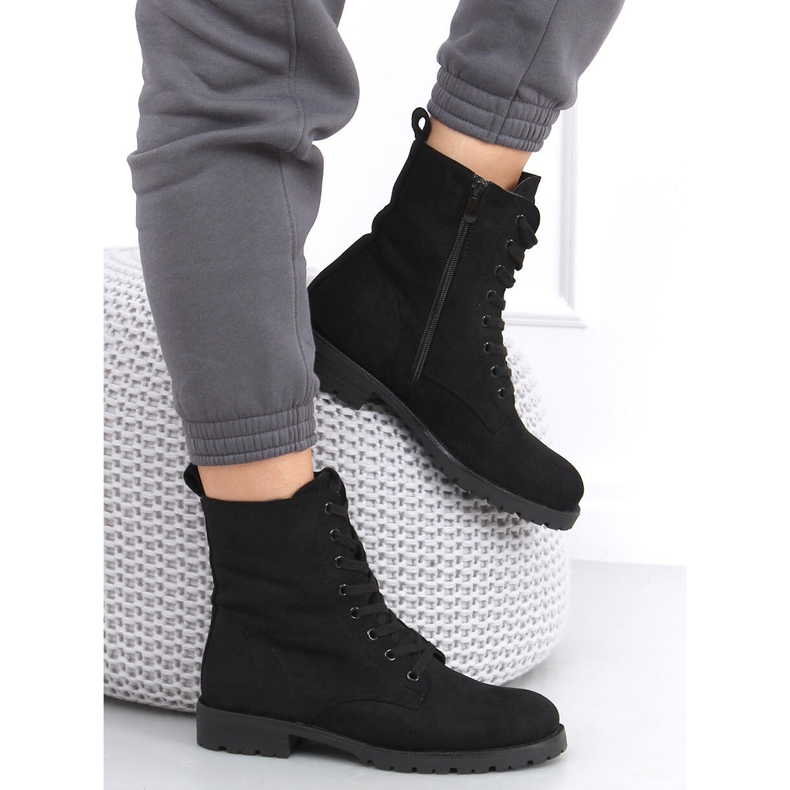 Travailleurs à lacets par Bente Black le noir 1