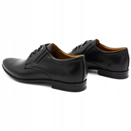 Chaussures en cuir mâle noires 6 Chaussures en cuir mâle noires 6