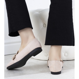 Mocassins beiges avec ornement Verreau doré 2