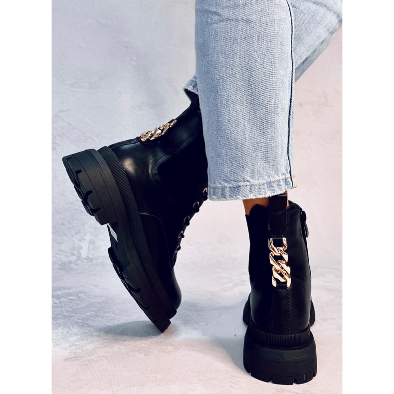 Bottines à lacets avec chaîne Clumsy Black le noir 1