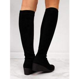 Bottes en daim noires sur le coin Filippo W PAW299 2