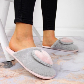 Maison chaussons avec un coeur News W EVE332B gris 1 Maison chaussons avec un coeur News W EVE332B gris 1