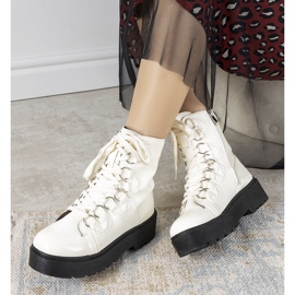 Boots blanches sur semelle haute Orane écru 1