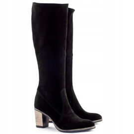 Olivier Bottes isolées noires pour femmes sur le poteau 2