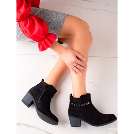 TRENDI Bottines en daim avec ceinture décorative le noir 2
