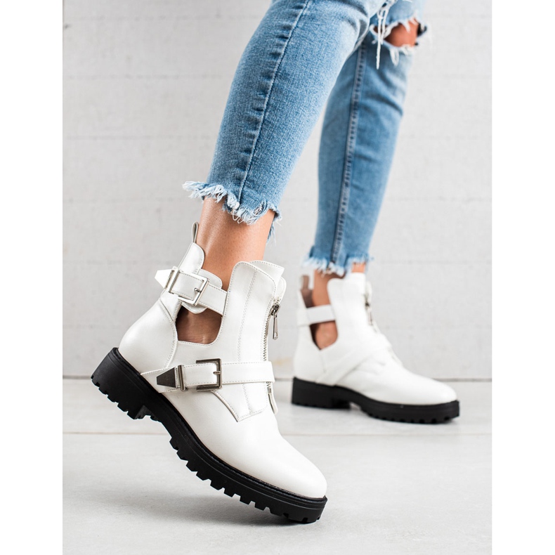 Bestelle Ouvriers de la mode blanche 1