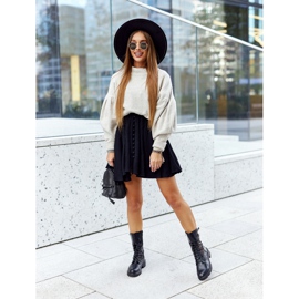 Bottes en cuir ajourées noires Menie 1