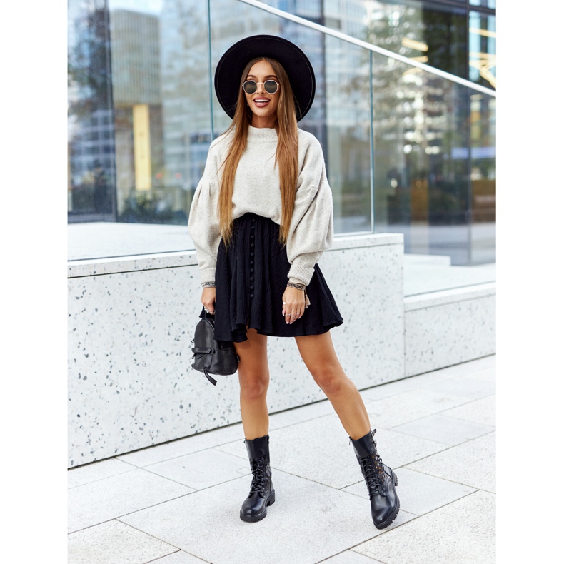 Bottes en cuir ajourées noires Menie 1