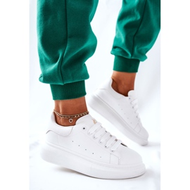 Chaussures de sport en cuir sur une plate-forme Lemmy blanche 2