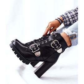Bottes Sur Un Poteau Avec Une Boucle Noir Flaris 6