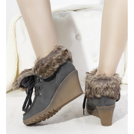 Bottines compensées grises en fourrure Callas 2