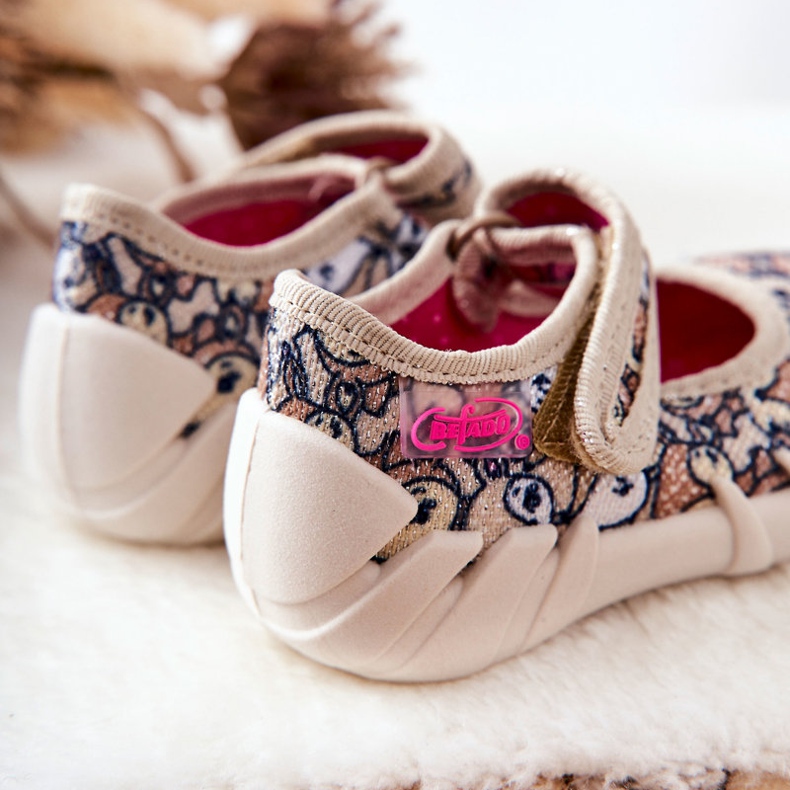 BEFADO S.A. Chaussons Inblu Chevreuil 109P240 Beige brun 1 BEFADO S.A. Chaussons Inblu Chevreuil 109P240 Beige brun 1