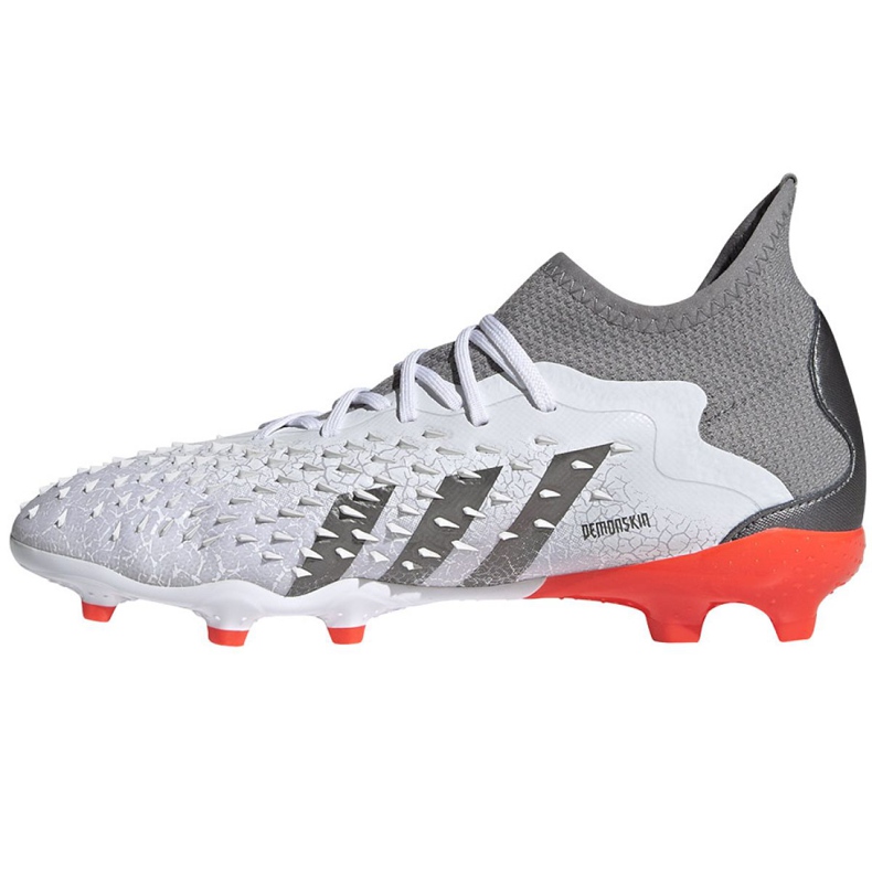 Chaussures de foot Adidas Predator Freak.1 Fg Jr FY6260 multicolore blanche 1 Chaussures de foot Adidas Predator Freak.1 Fg Jr FY6260 multicolore blanche 1