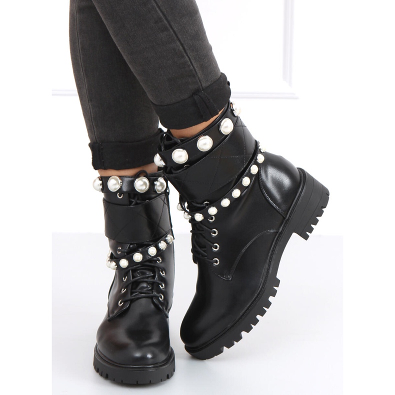 Travailleurs de la perle noire de Gabo 2