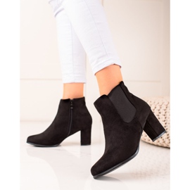 TRENDI Bottes décontractées sur un poteau le noir 2