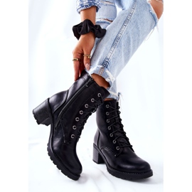 PE1 Bottes Nerynis noires chaudes attachées sur un poteau le noir 3