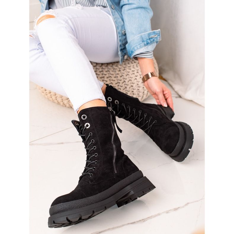 Bona Travailleurs noirs isolés le noir 1 Bona Travailleurs noirs isolés le noir 1